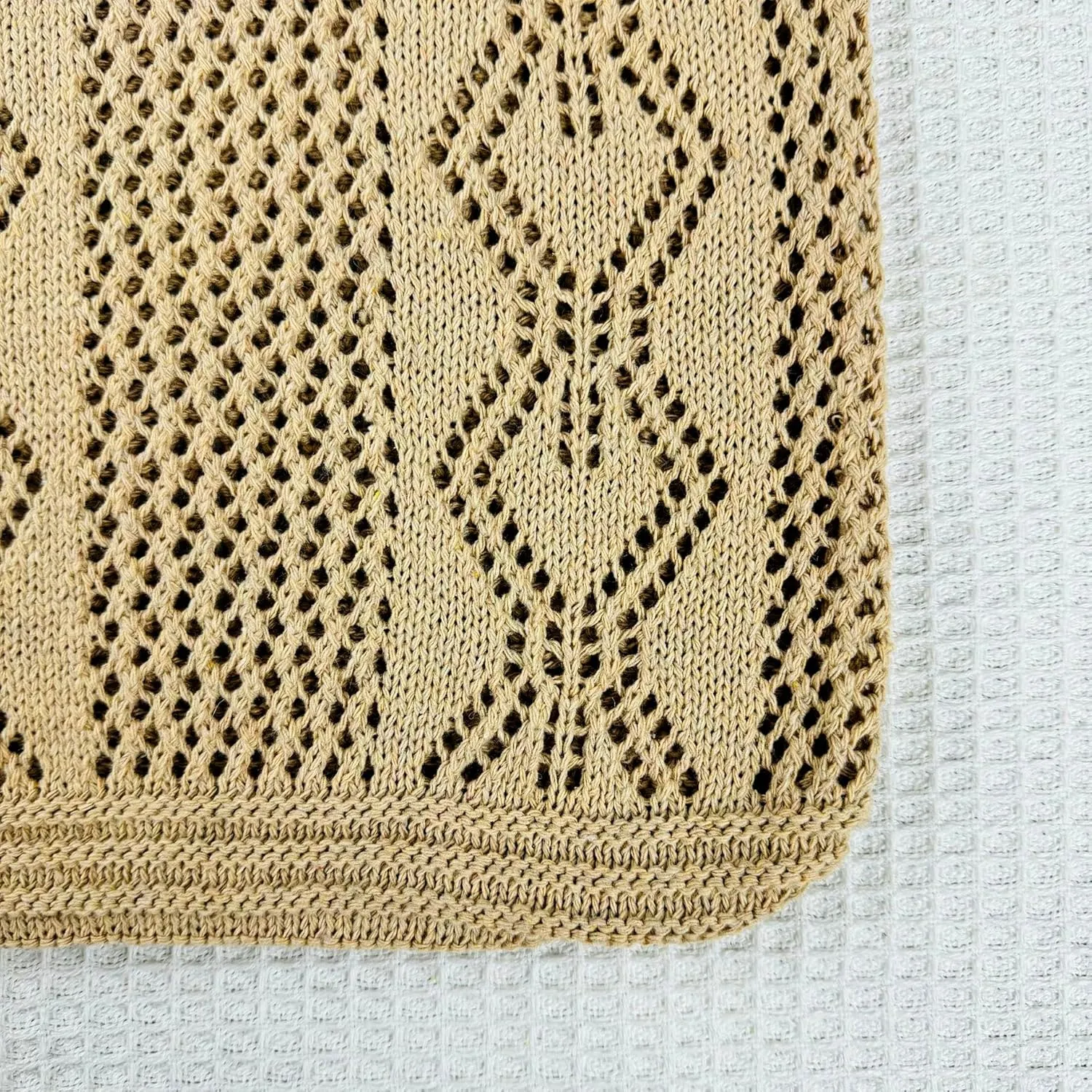 Aroghehiz Beach Bags for Women Crochet Tote Bag Summer Vacation Aesthetic Tote Knit Bag