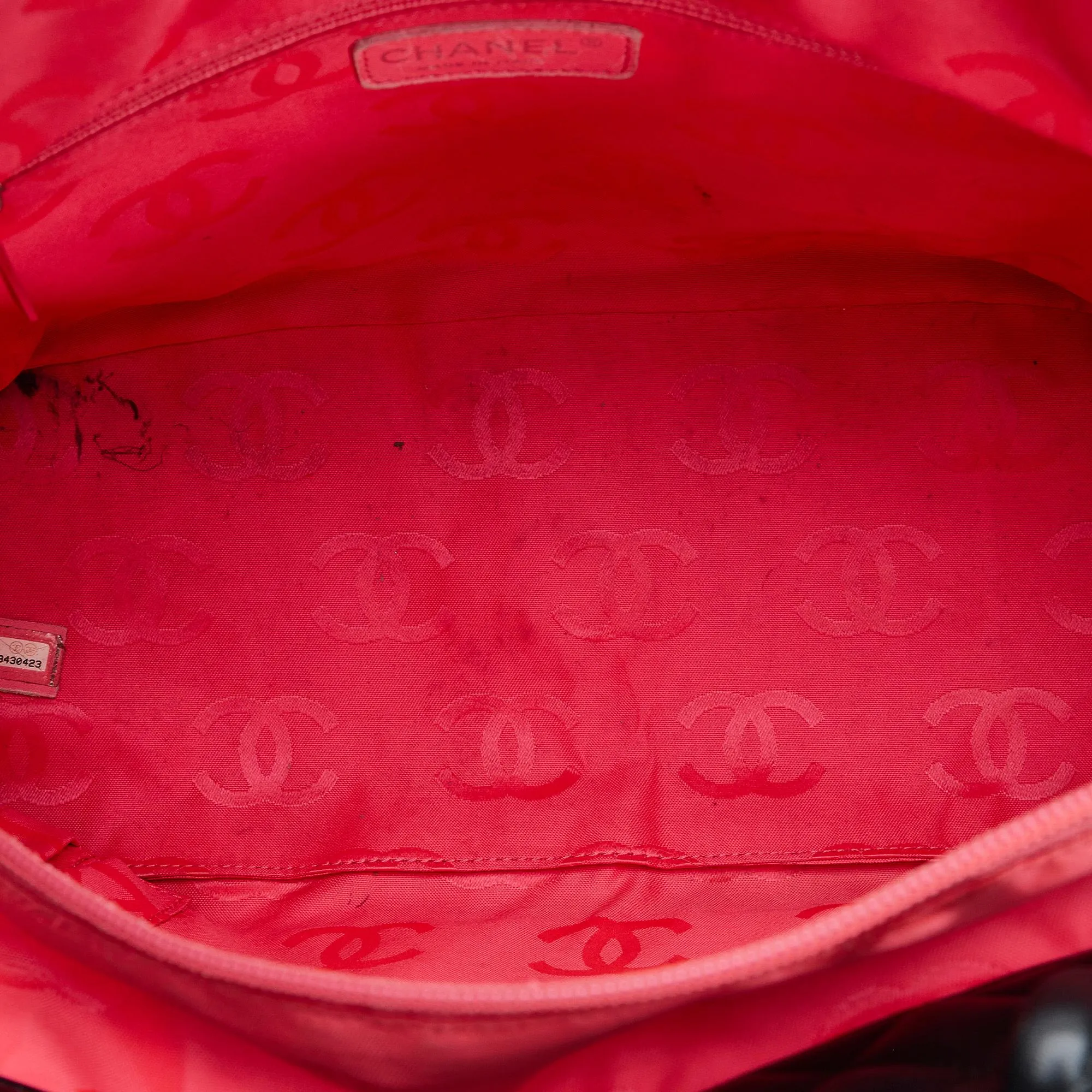 Chanel Cambon Ligne Tote (SHG-lgVqPI)