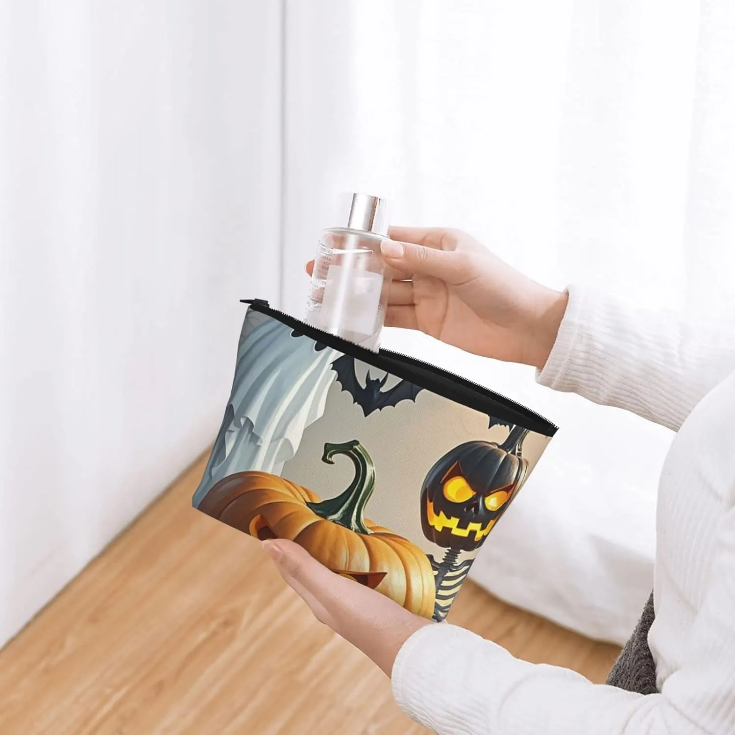 Cosmetic Bag Portable Makeup Bag Cute ghost pumpkin lantern Toiletry Bag Large Capacity Zipper Pouch Waterproof Toiletry Pouch Makeup Organizer Case for Women Men